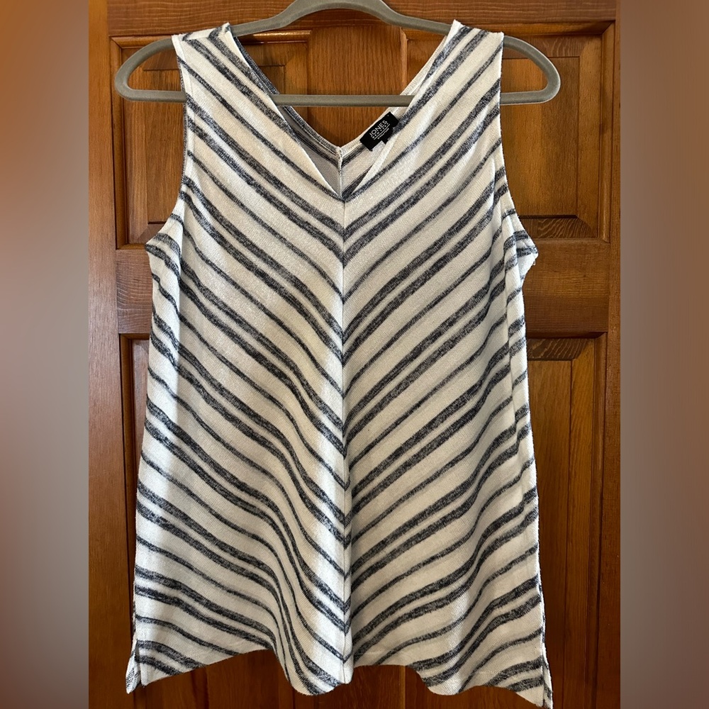 Sleeveless Summer Sweater Top